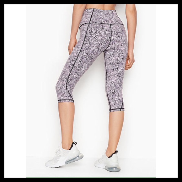 Pants - VICTORIA'S SECRET Knockout High Rise Crop Violet